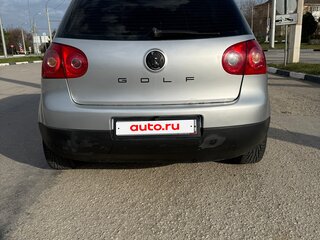 2008 Volkswagen Golf V, серебристый, 585000 рублей, вид 3