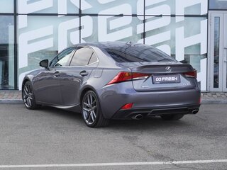2017 Lexus IS 300 III Рестайлинг, серый, 2299000 рублей, вид 3