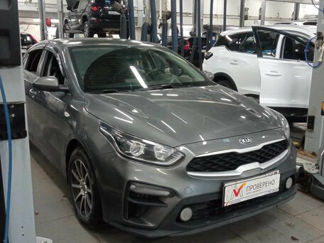 2019 Kia Cerato IV, чёрный, 1386000 рублей, вид 2