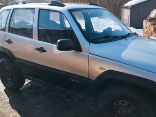2006 Chevrolet Niva I, серебристый, 248000 рублей, вид 4