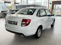 2026 Lada (ВАЗ) Granta I Рестайлинг, белый, 998550 рублей - вид 2
