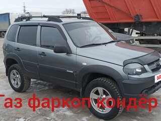 2012 Chevrolet Niva I Рестайлинг, серый, 589000 рублей, вид 1