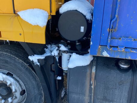 2012 КамАЗ 6520, жёлтый, 3600000 рублей, вид 3