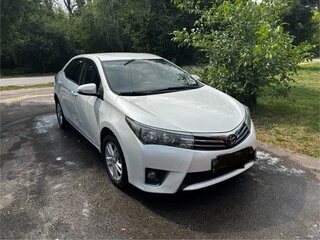 2013 Toyota Corolla XI (E160, E170, E180), белый, 1200000 рублей, вид 4