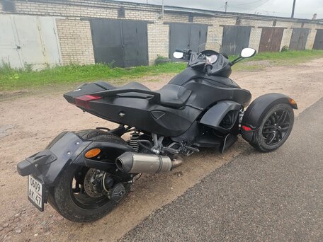 2010 BRP Can-Am Spyder, чёрный, 850000 рублей, вид 5
