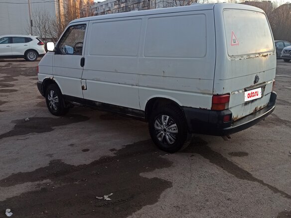 2000 Volkswagen Transporter, белый, 450000 рублей - вид 2