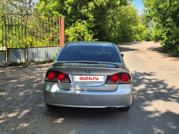 2007 Honda Civic VIII, серебристый, 650000 рублей - вид 2