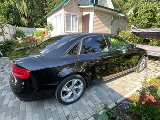 2009 Audi A4 IV (B8), чёрный, 800000 рублей, вид 3