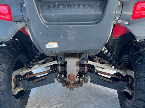 2007 Honda TRX 680 (Rincon), красный, 850000 рублей - вид 5