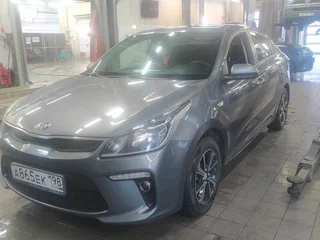 2018 Kia Rio IV, серый, 1299000 рублей, вид 1