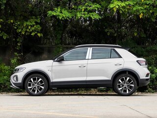 2026 Volkswagen T-Roc I Рестайлинг, белый, 2590000 рублей, вид 4