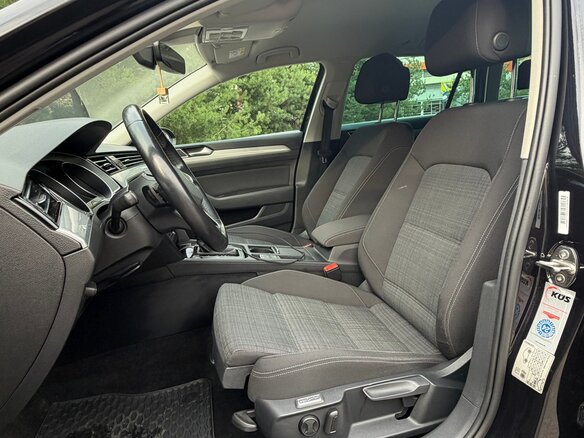 2021 Volkswagen Passat B8 Рестайлинг, чёрный, 2090000 рублей - вид 12