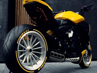 2024 Ducati Diavel V4, жёлтый, 2999999 рублей, вид 5
