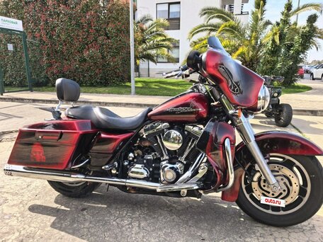 2007 Harley-Davidson Street Glide, красный, 1100000 рублей, вид 4