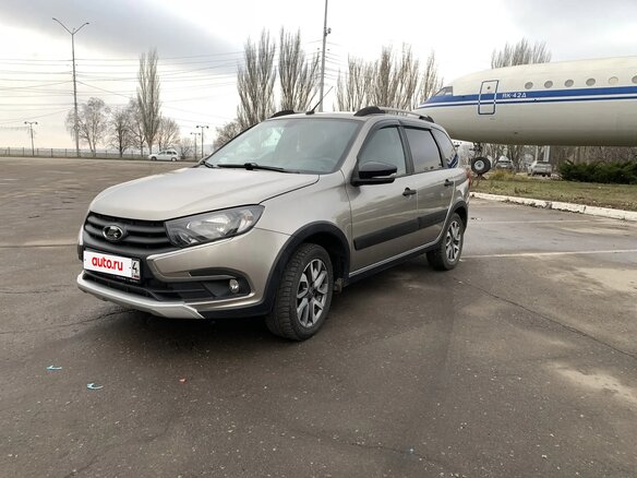 2019 Lada (ВАЗ) Granta Cross I Рестайлинг, серебристый, 850000 рублей