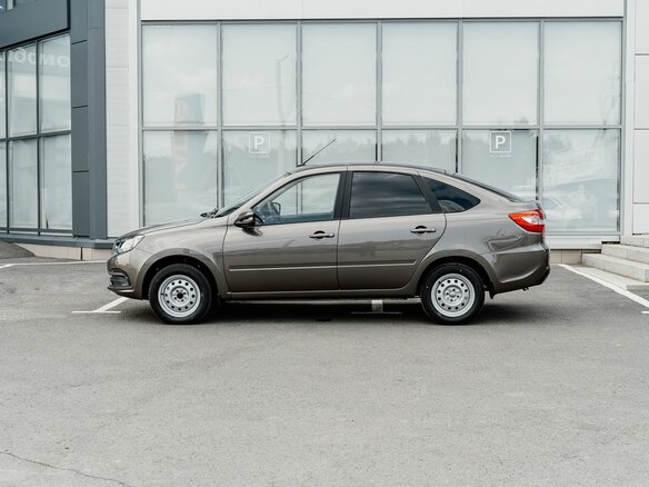 2026 Lada (ВАЗ) Granta I Рестайлинг, коричневый, 1037000 рублей - вид 9
