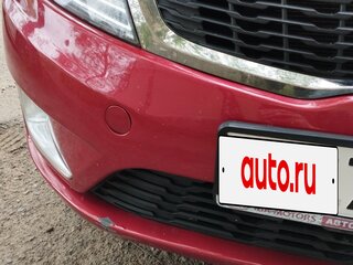 2012 Kia Rio 5-speed III, красный, 850000 рублей, вид 5