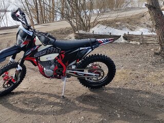 Zuum CR250 CB