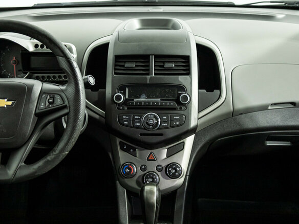 2012 Chevrolet Aveo II, серый - вид 13