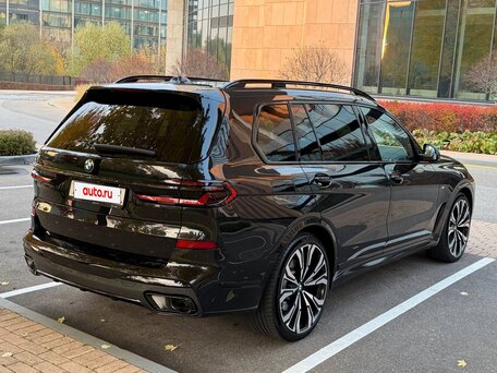 2024 BMW X7 40d I (G07) Рестайлинг, чёрный, 13500000 рублей, вид 5
