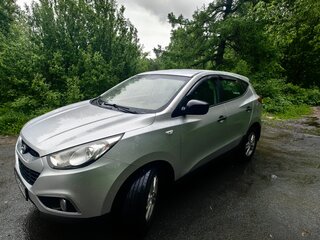 2012 Hyundai ix35 I, серебристый, 879000 рублей, вид 1