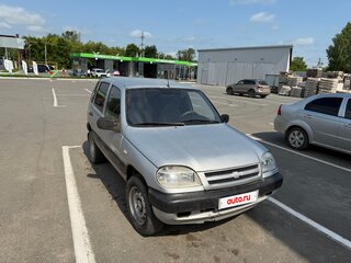 2003 Chevrolet Niva I, серебристый, 250000 рублей, вид 2