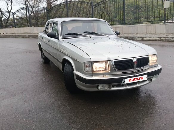 2002 ГАЗ 3110 «Волга», серый, 180000 рублей