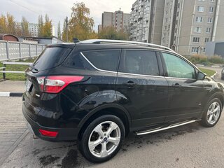 2017 Ford Kuga II Рестайлинг, чёрный, 1650000 рублей, вид 4