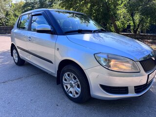 2012 Skoda Fabia II Рестайлинг, серый, 600000 рублей, вид 3