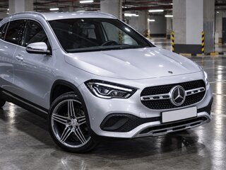 2020 Mercedes-Benz GLA 200 II (H247), серый, 2900000 рублей, вид 4