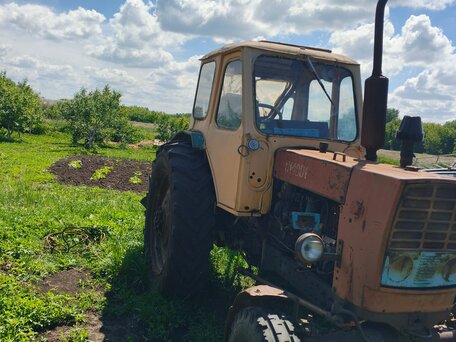 1980 ЮМЗ 6, жёлтый, 130000 рублей, вид 1