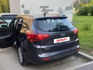 2017 Kia Ceed II Рестайлинг, серый, 1200000 рублей, вид 3