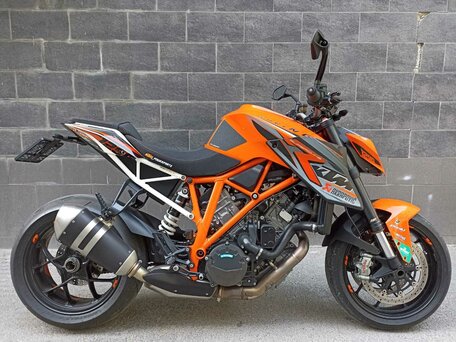2016 KTM 1290 Super Duke R, оранжевый, 950000 рублей, вид 1