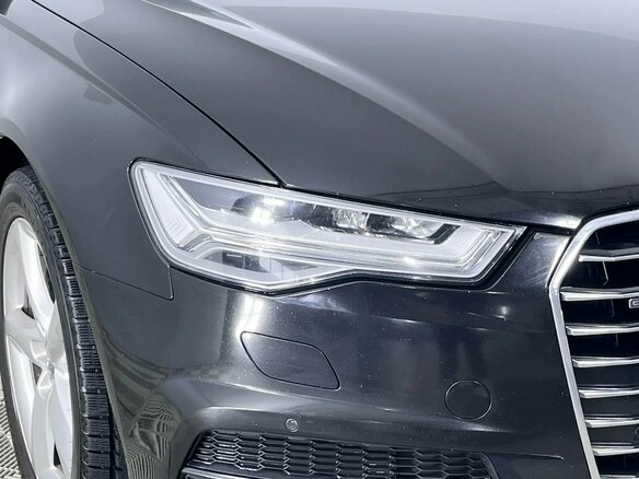 2017 Audi A6 IV (C7) Рестайлинг, чёрный, 2120000 рублей - вид 17