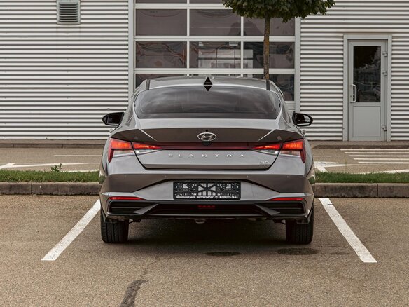2021 Hyundai Elantra VII (CN7), серый - вид 4