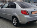 2010 Kia Rio II Рестайлинг, серебристый - вид 4