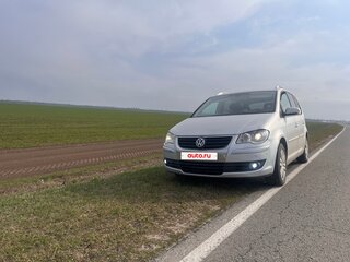 2007 Volkswagen Touran I Рестайлинг, серебристый, 790000 рублей, вид 1