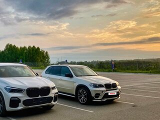 2013 BMW X5 35i II (E70) Рестайлинг, белый, 1850000 рублей, вид 3