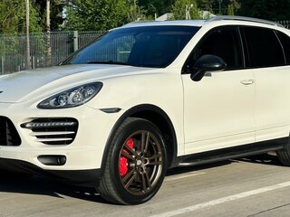 2011 Porsche Cayenne Turbo II (958), белый, 2122620 рублей, вид 2