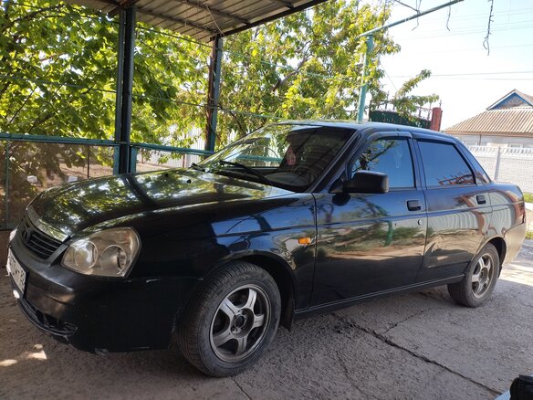 2008 Lada (ВАЗ) Priora I, чёрный, 400000 рублей - вид 2