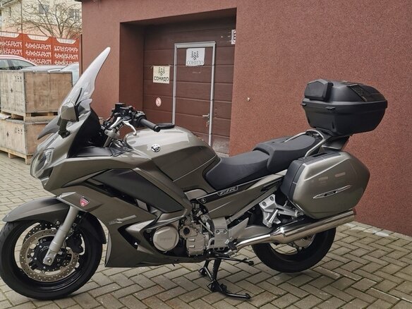 2013 Yamaha FJR1300, серый, 1000000 рублей - вид 3