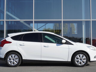 2013 Ford Focus III, белый, 598000 рублей, вид 4
