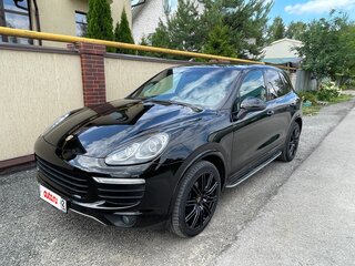 2017 Porsche Cayenne Diesel II Рестайлинг (958), чёрный, 3970000 рублей, вид 1