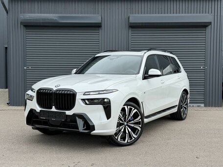 BMW X7 I (G07) Рестайлинг