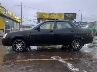 2010 Lada (ВАЗ) Priora I, чёрный, 700000 рублей, вид 4