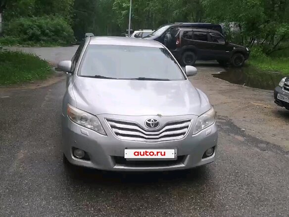 2011 Toyota Camry VI (XV40) Рестайлинг, серебристый, 1349000 рублей - вид 3