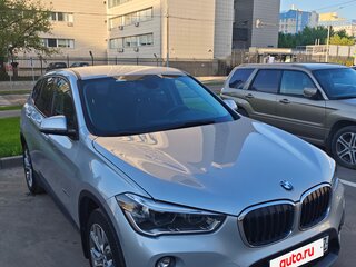 2017 BMW X1 20d xDrive II (F48), серебристый, 2930000 рублей, вид 3