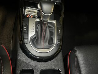 2021 Kia Forte III Рестайлинг, белый, 2300000 рублей, вид 3