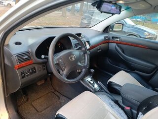 2006 Toyota Avensis II, серебристый, 800000 рублей, вид 5