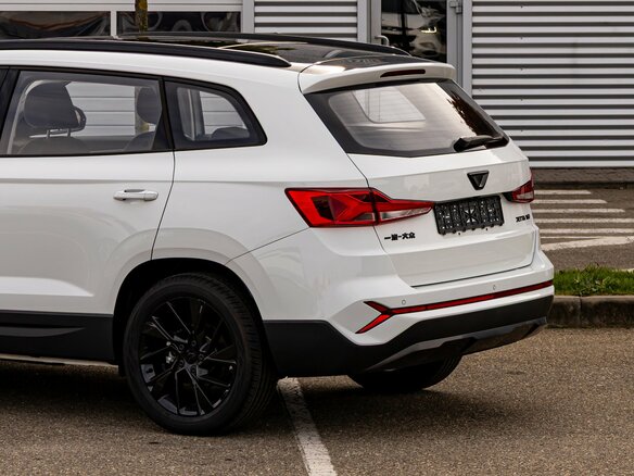 2023 Jetta VS7 I Рестайлинг 1, белый, 2395000 рублей - вид 9